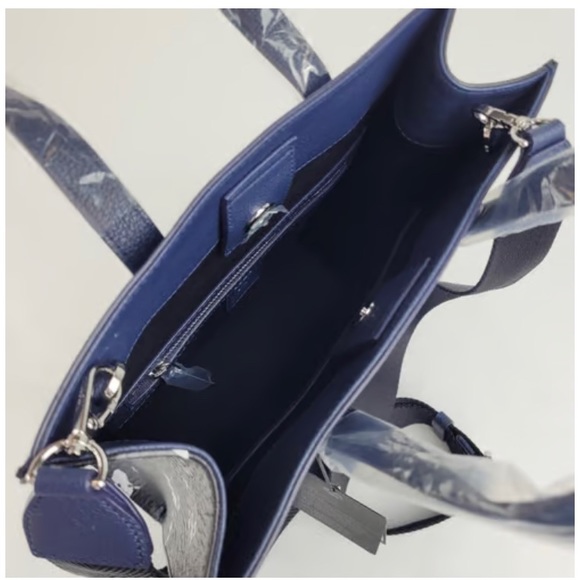 MCM Navy Leather Messenger Tote Bag with Camo Print - Picture 5 of 12